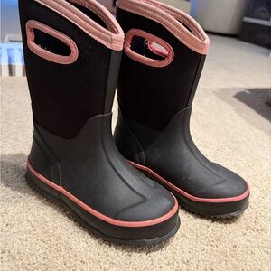 Kids Black and Pink snow Boots